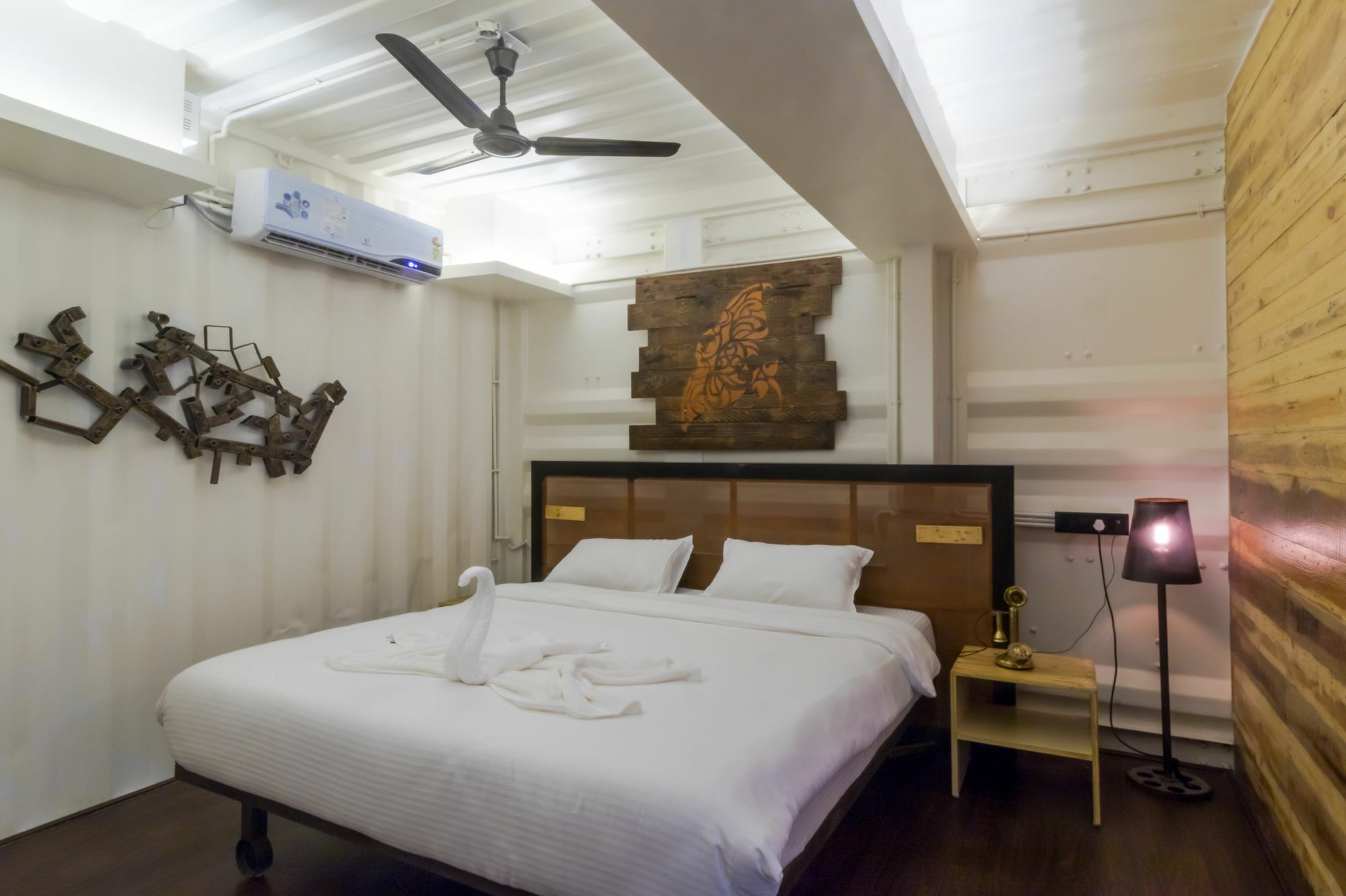 Beach Box Hotel Baga Gosavvy Collection Buitenkant foto
